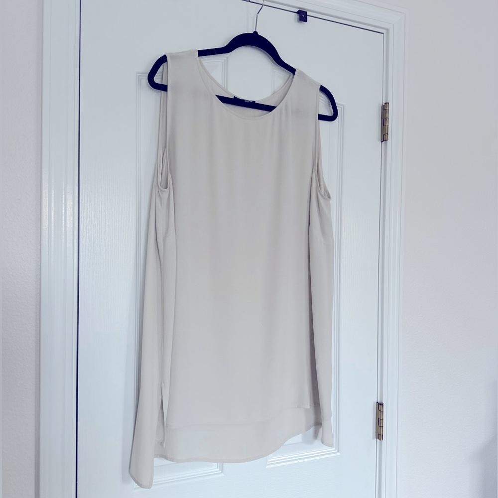 Eileen Fiaher sleeveless silk top